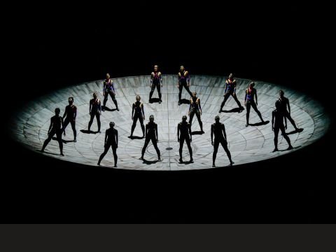 Obra de danza contemporánea Omphalos en el Teatro del Bicentenario de León GTO